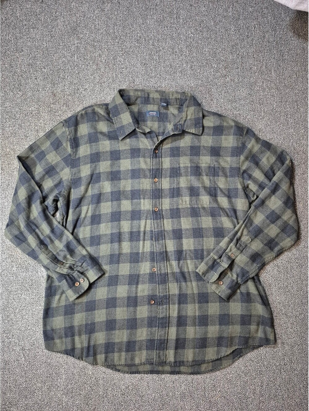 Arrow Men’s XXL Olive Green Navy Buffalo Plaid Flannel Button-Up Shirt